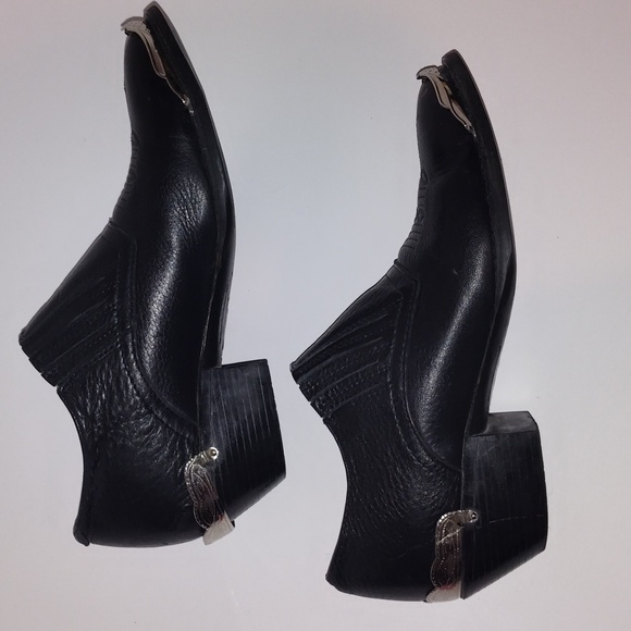 Road Wolf Black Low Leather Cowboy Western Ankle Booties With Silver Accents 6.5 - Picture 2 of 10